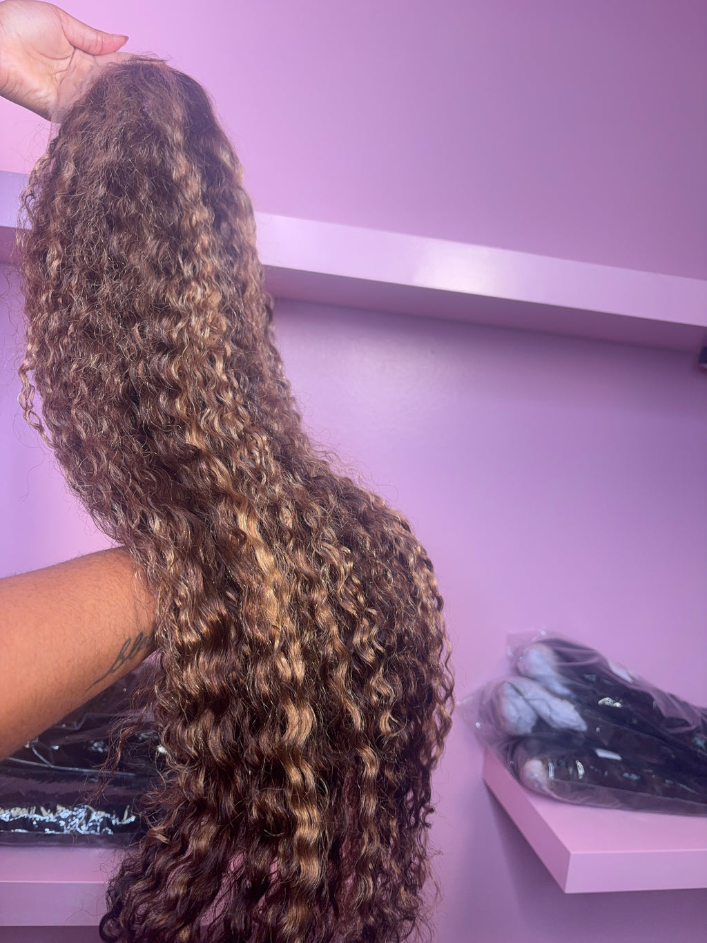 Highlight Exotic Curly Wig